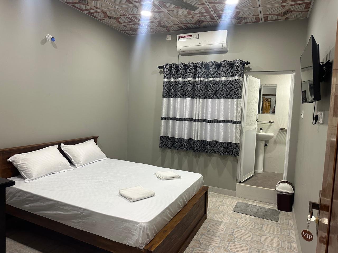 AC Room Full View