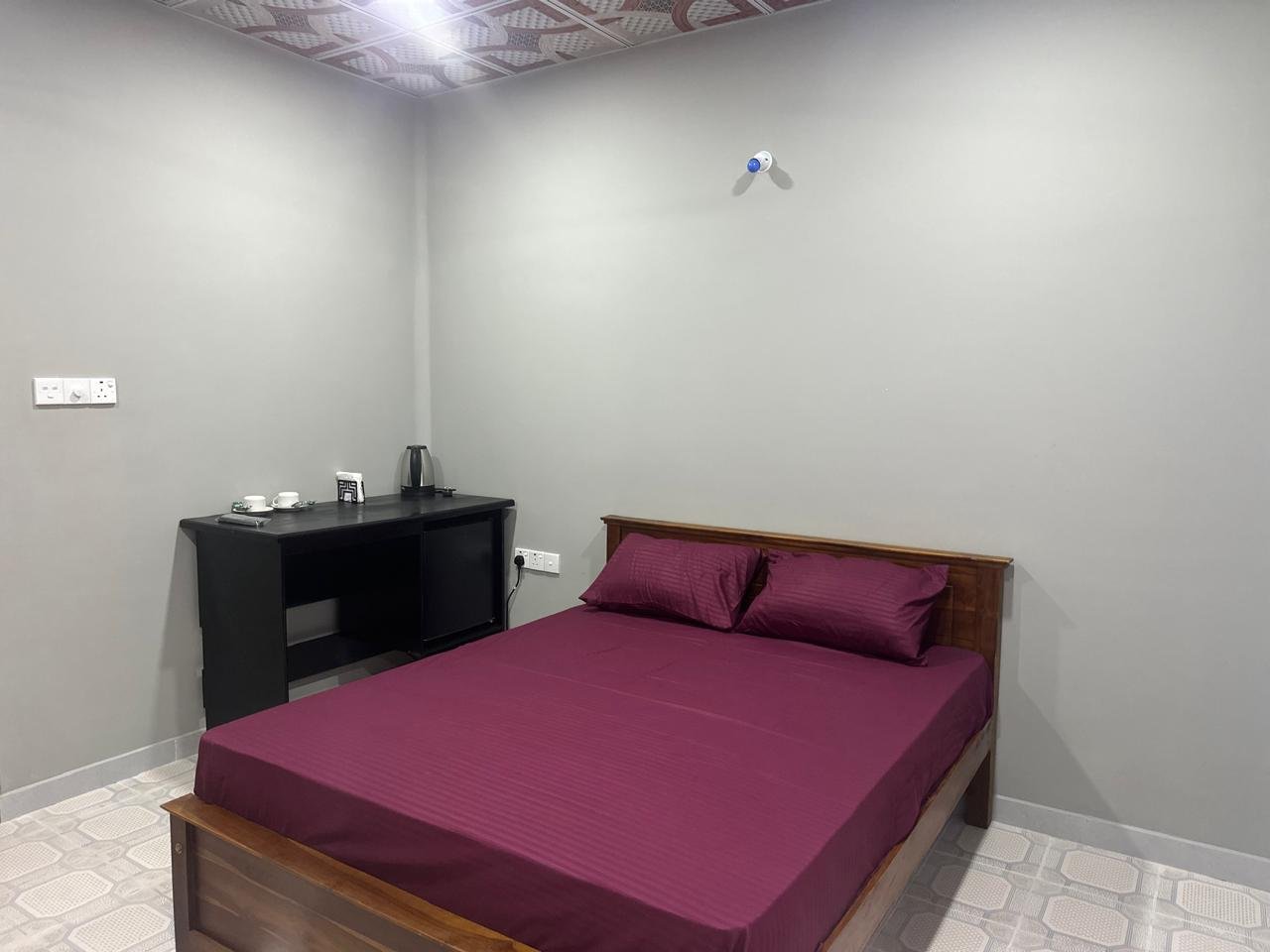 Non-AC Room Purple